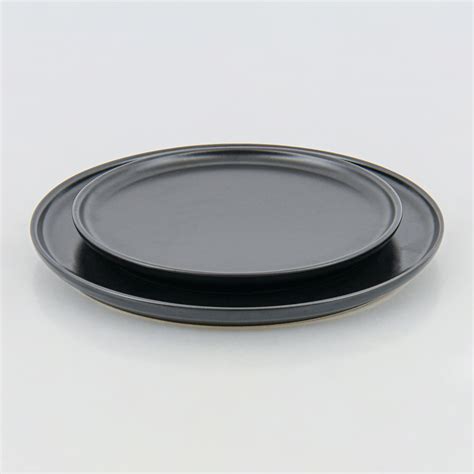 Assiette Plate Ronde Gourmet Noire Noir En Faience L Incroyable