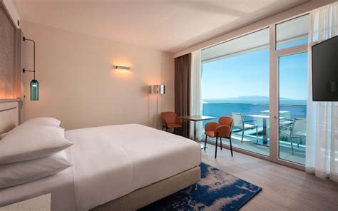 Hilton Rijeka Costabella Beach Resort Spa I Rijeka Se Priser Her