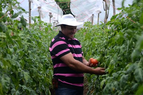 El Futuro De La Agricultura Solo Es Posible Con El Uso Intensivo Del