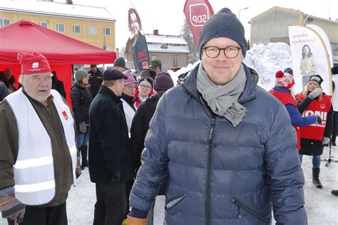 Demareiden Antti Lindtman vieraili lauantaina Akaassa Meidän ja