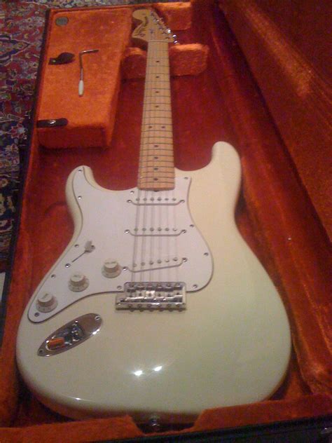 Fender Jimi Hendrix Stratocaster image (#130966) - Audiofanzine