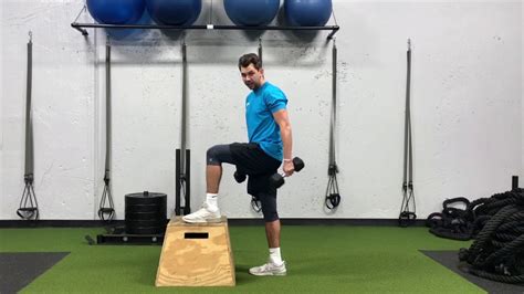 Technique Tuesday Dumbbell Box Step Ups Youtube