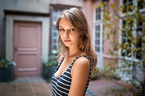 Portrait Depth Of Field Face Wavy Hair Lea Cuvillier Women Blonde