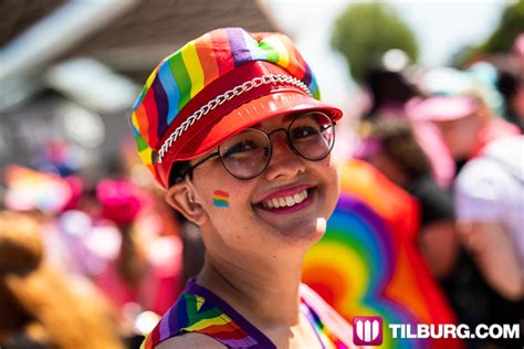 Roze Maandag Pride Walk Kermis Tilburg