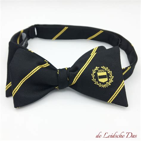 Custom Tuxedo Bow tie to Complet your Classy Outfit - Custom Made