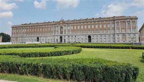 Reggia di Caserta storia curiosità e cosa vedere