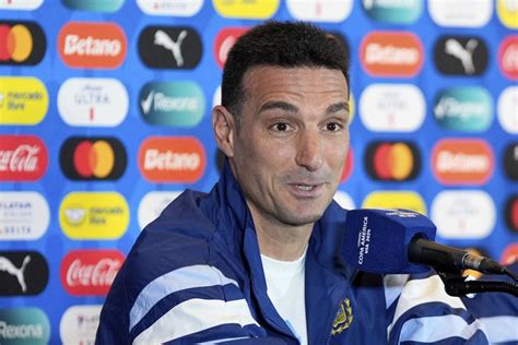 ¿por Qué Lionel Scaloni No Estará En El Banquillo De Argentina En El Partido Contra Perú