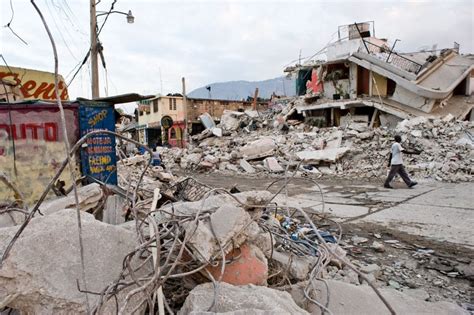 This Day In History Earthquake In Haiti Kills Over 100000 People