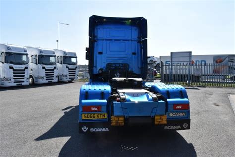 Scania Topline Streamline Bluestream Twin Wheel Tag Axle Moody