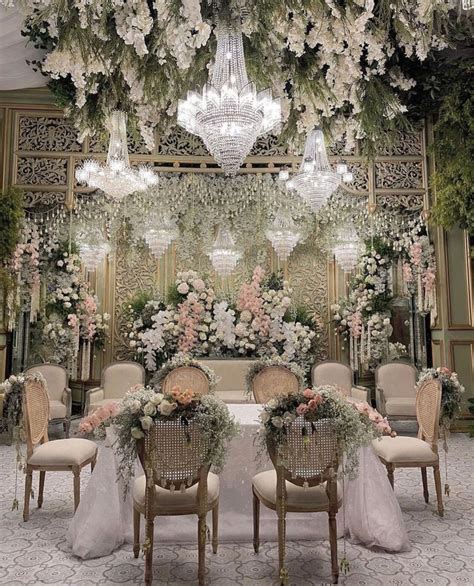 Pin Oleh Syifa Nur Annisa Di Wedding Decorations Tempat Pernikahan