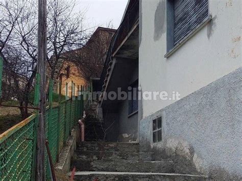 Vendita Villa Unifamiliare In Localit Freddezza Bobbio Buono Stato