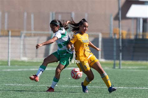 Mar A Gonz Lez Santos Laguna Vs Tigres Femenil Sub J