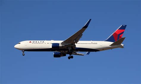 Delta Air Lines N Dn Cn Athens Eleftherios V Flickr