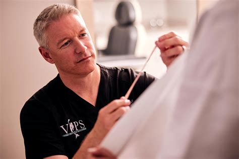 Florida plastic surgeon has become a viral TikTok sensation for singing