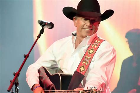 News Roundup George Strait Books Historic Fort Worth Show More