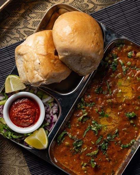 pau bhaji  medley  buttery mashed veggies harmoniously spiced