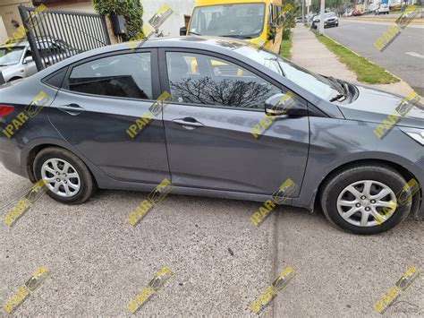 Rejilla O Tapa De Parachoque Derecho Sin Hoyo HYUNDAI ACCENT 1 4 G4LC