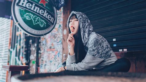 Wallpaper Women Outdoors Model Urban Asian Hoods Blue Lollipop