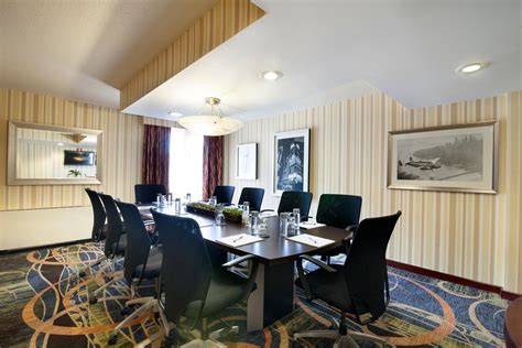 RADISSON HOTEL JFK AIRPORT 3⋆ ::: NEW YORK, UNITED STATES ::: COMPARE ...