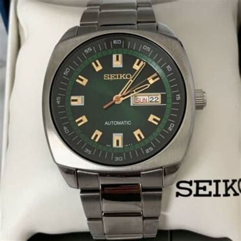 Seiko Snkm97 Men S Automatic Watch Green Water Resist 50m See Through Back Nib Watchcharts