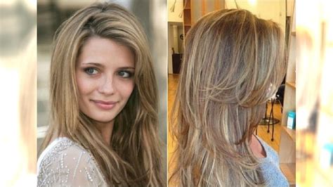 Dirty blonde czyli brudny blond Ten kolor włosów robi furorę