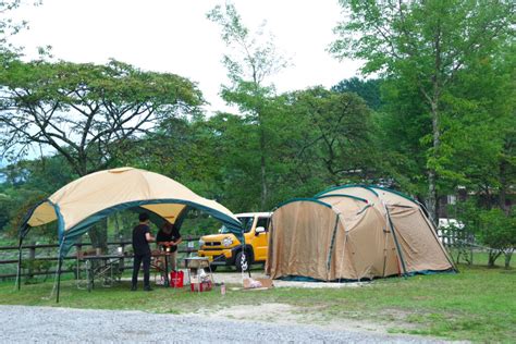 1泊23時間過ごせる、湖畔に佇むキャンプ場。中津川「椛の湖オートキャンプ場」 Aeru アエル