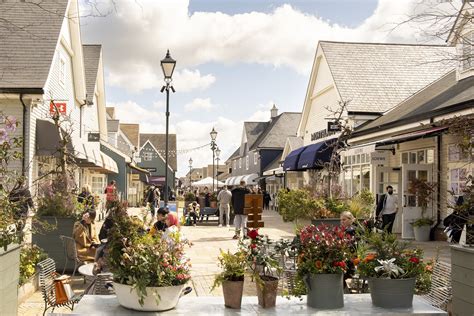This guide explains the best bicester village shops opening times 7