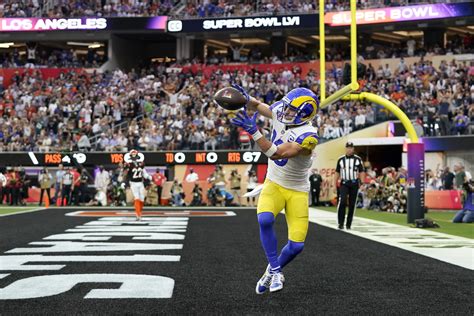 Cooper Kupp catches go-ahead touchdown in Super Bowl LVI - Feb. 13 ...