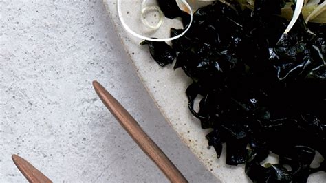 Wakame Recipe | Epicurious