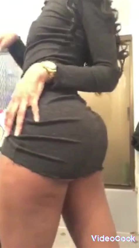 Ebony Giantess Anal Vore Twerk Edit ThisVid