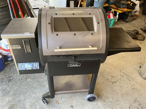 Cabelas Pellet Smoker- Pro Series | Live and Online Auctions on HiBid.com