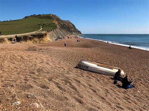 Seatown Dorset - A small village with shingle beach - Dorset Walks