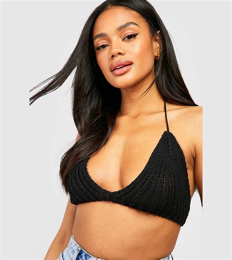 Buy Boohoo Crochet Halter Neck Bralette In Black 6thstreet Kuwait