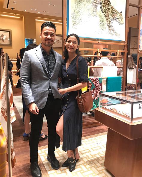 Baru Menikah 10 Gaya Kece Pemotretan Chicco Jerikho And Putri Marino