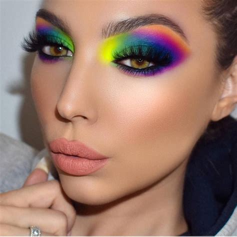 Obsessing Over This Rainbow Look By Nataliyamakeup She Is Wearing