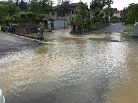 Maltempo A Minozzo Un Fiume Di Fango E Detriti Ha Invaso Campi E