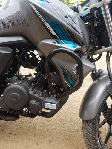 Defensa Sliders Con Alerones Moto Yamaha Fz 2 0 Envío gratis