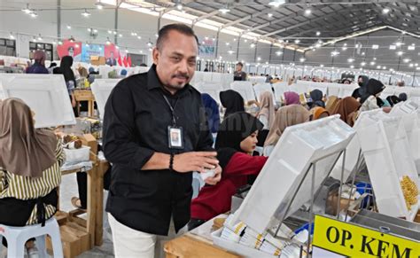 Kucurkan Thr Rp M Dprd Bojonegoro Apresiasi Kontribusi Koperasi