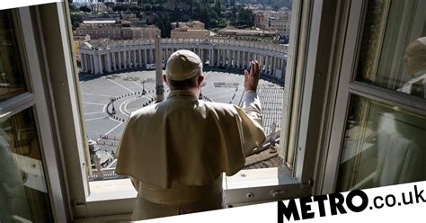 Pope Francis delivers blessing over an empty St Peter's Square | Metro News