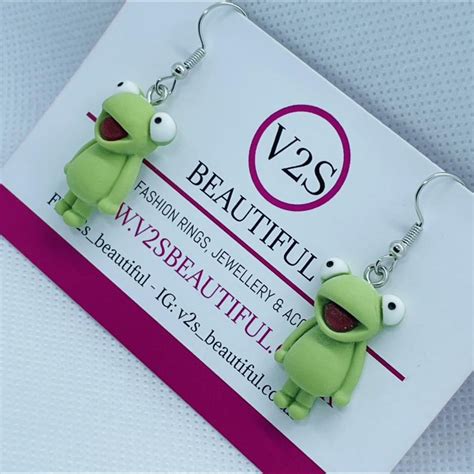 Green Frog Earrings, Dangle Drop Frog Earrings, Cute... - Depop