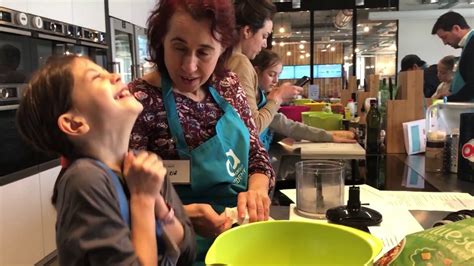 Atelier Cuisiner Un Jeu D Enfant Colruyt Group Academy YouTube