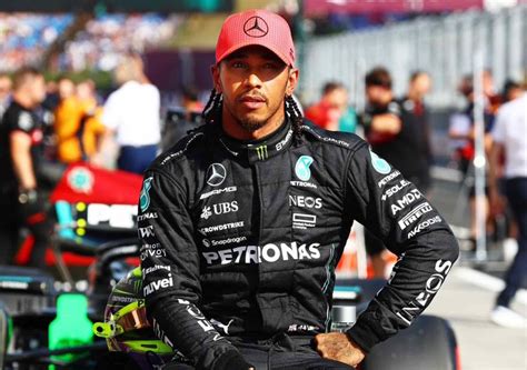 Lewis Hamilton Sucesso Na Mercedes E Valoriza O Das A Es Da Ferrari