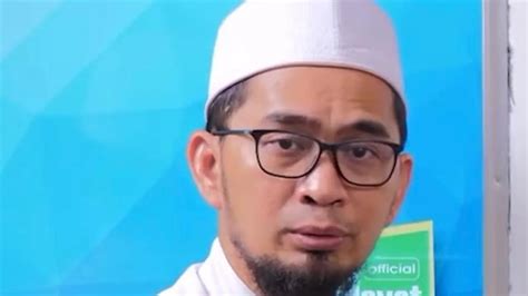 Jangan Risaukan Cacian Kata Ustadz Adi Hidayat Kisahkan Imam Syafi I