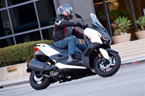 Yamaha Xmax Review Fast Facts