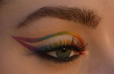 Happy Pride Month 🧡💛💚💙💜 R Makeupaddiction