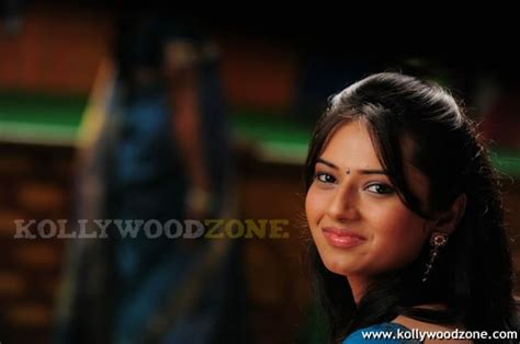 Hot Pictures Of Actress Isha Chawla 28 168221 Kollywood Zone