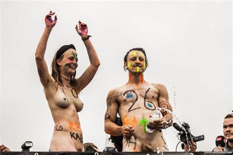 Roskilde Festival Naked Run Naked And Nude In Public Pictures