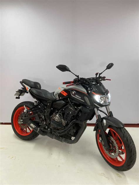 Yamaha Mt Abs Kw Occasion Km Vente Roadster