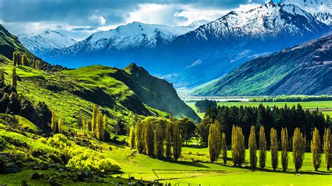 Views Near The Treble Cone Ski Area At Glendhu Bay In The Otago Region