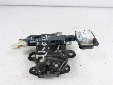 Sold Mazda Rx Tailgate Lock Latch Assy Fe B